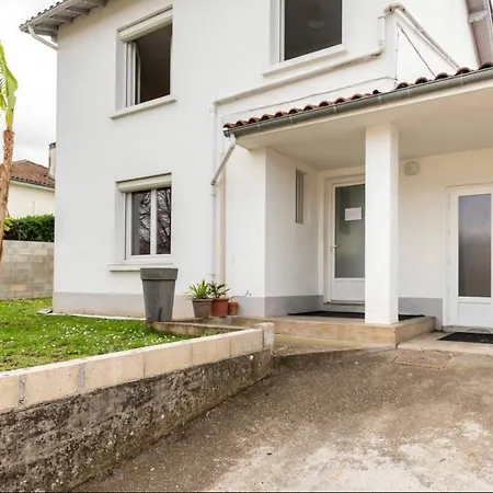 Des Palmiers, N°1, Lit Double Villeneuve-sur-Lot
